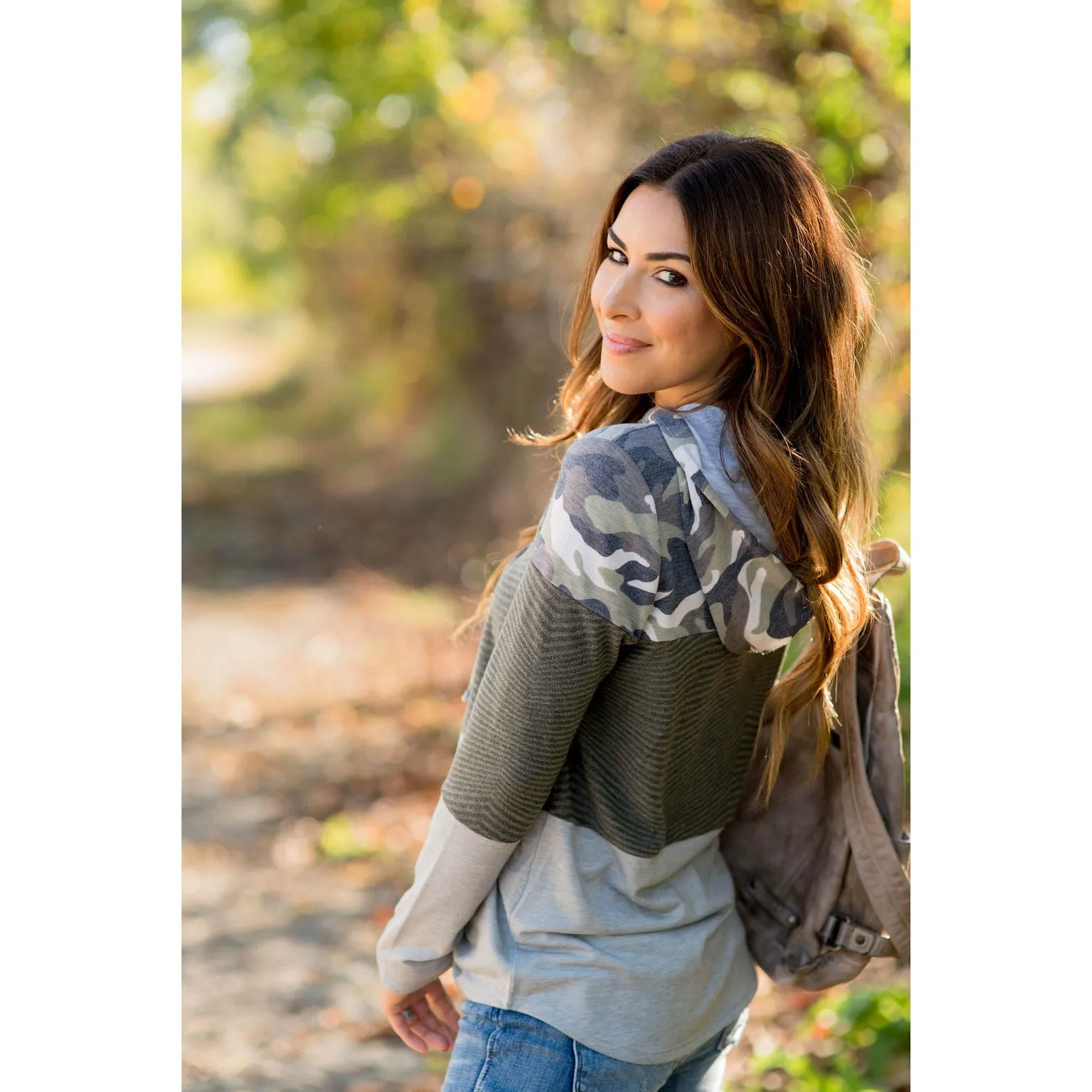 Camo Detailed Blocked Lightweight Hoodie