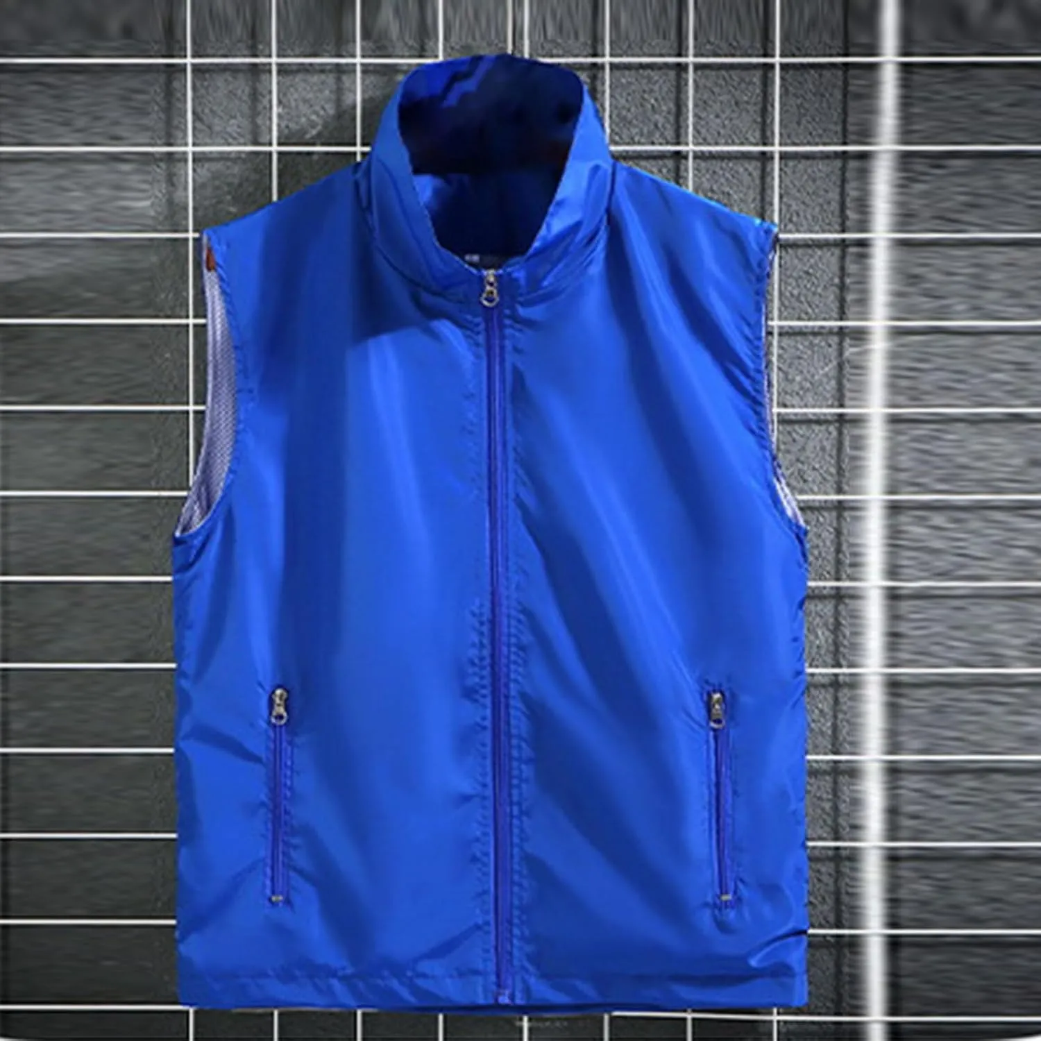 Men's Casual Outerwear Vest Lightweight Zip Up Sleeveless Jacket Outdoor Work Fishing Hiking Golf Vests with Pockets