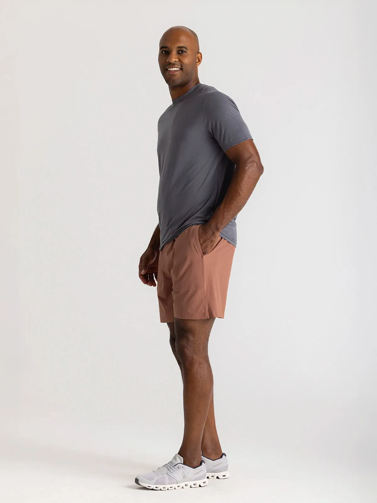 Men's Elevate Lightweight Tee - Smoke