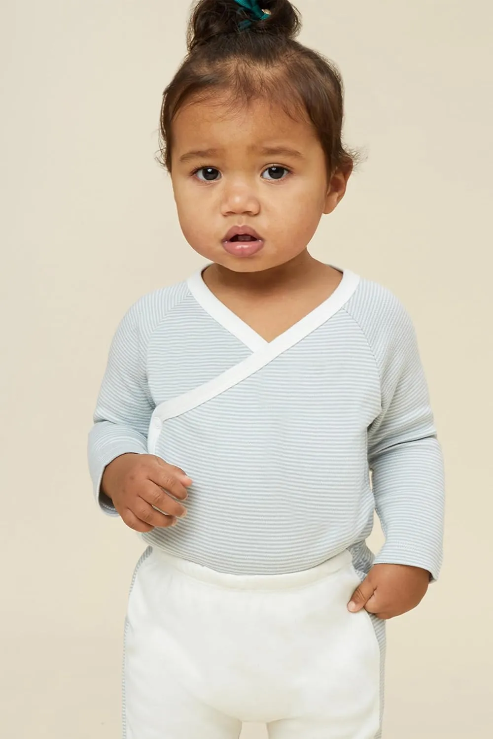 MORI Baby Long Sleeve Kimono Bodysuit for Boys and Girls - Breathable Unisex Infant Soft Wrap Romper with Nickel Free Poppers