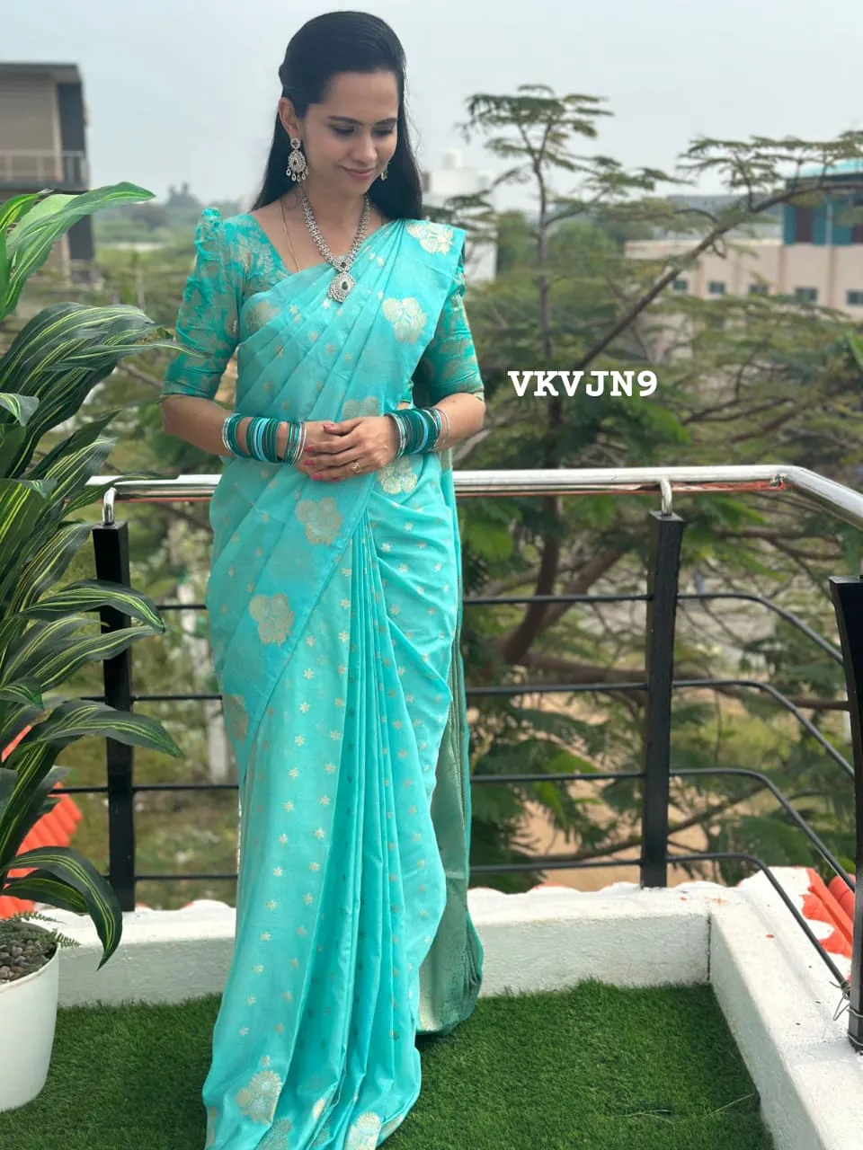 Soft warm silk saree 😍